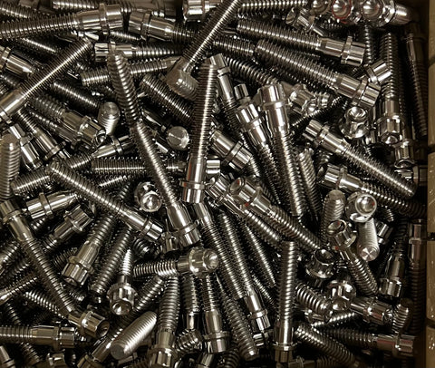 WM Titanium 12 Point Flange Head Bolt 1/4-uncx1.25” Silver 10301